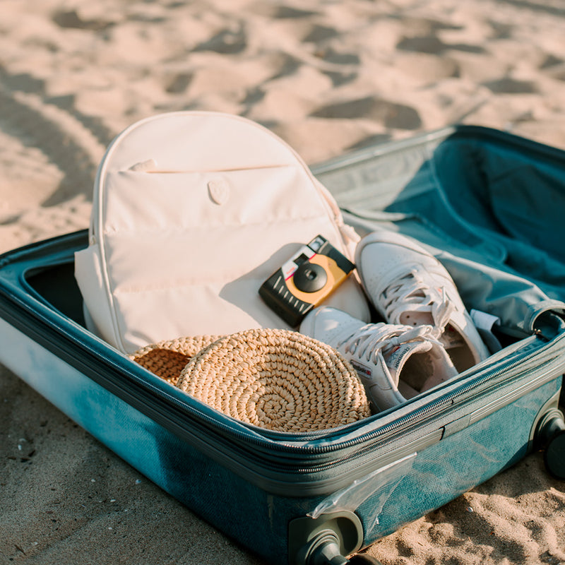 Heys Tie-Dye Blue – detaily kufru a kolečka
