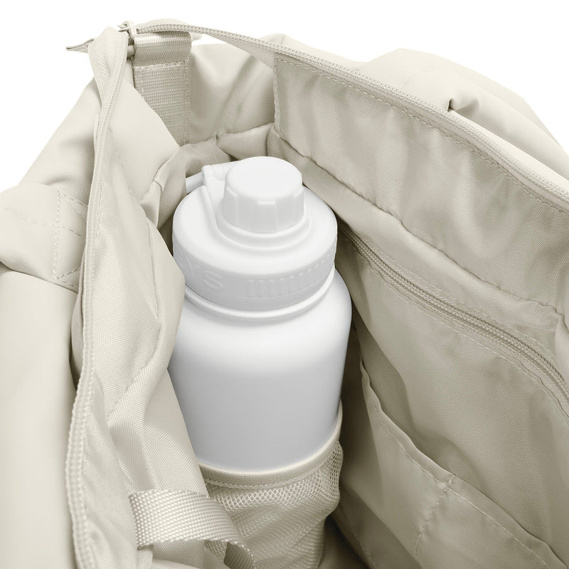 Heys Puffer Tote Bag – interiér a notebook